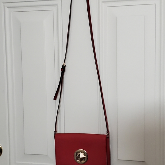 EUC Kate Spade Red Crossbody Saffiano Leather - Picture 2 of 13